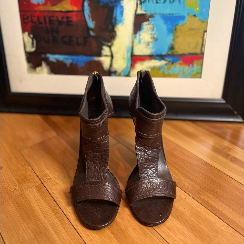 Tory Burch❣️Brown Leather Sandals❣️Heels❣️ Size 10